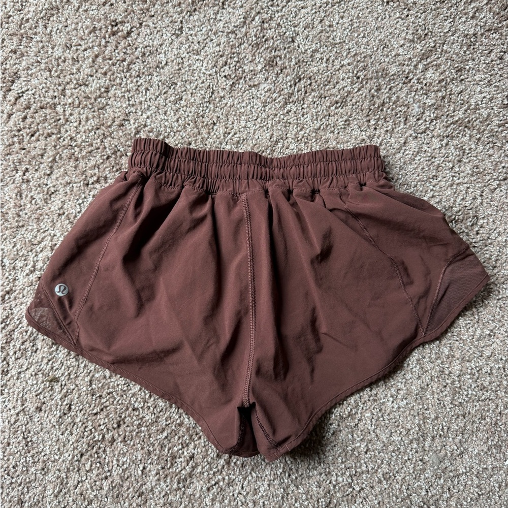 lululemon athletica Women's hotty hot shorts
